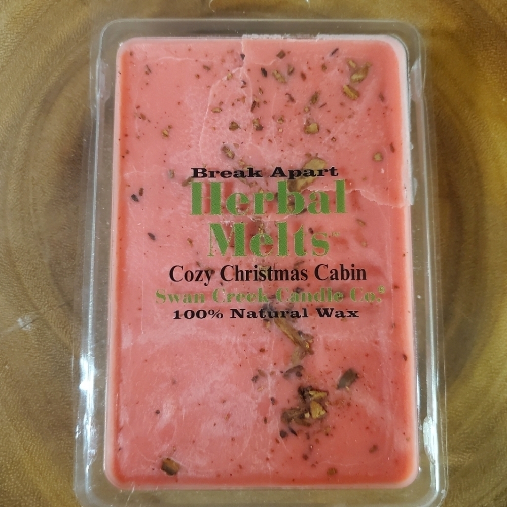 COZY CHRISTMAS CABIN by SWAN CREEK CANDLE Herbal Melts 100% Natural Wax 5.25 oz - Picture 7 of 7